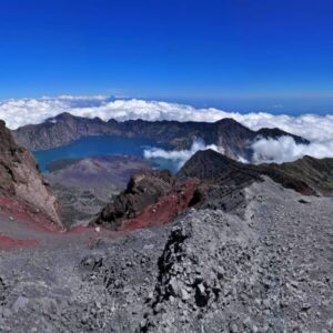 Paket Trekking Rinjani 3 Hari 2 Malam Via Sembalun
