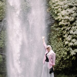 Tour Harian – Eksplorasi Air Terjun Benang Kelambu & Benang Stokel